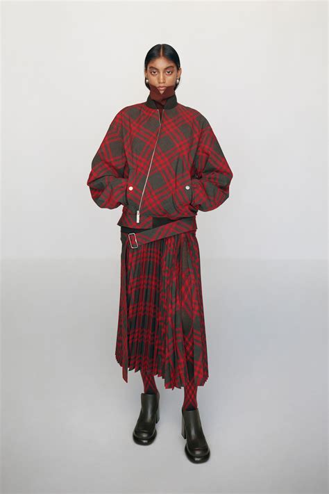 burberry pre fall 2024